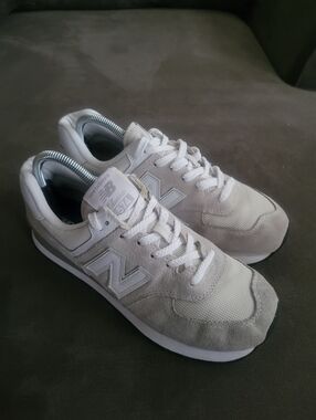 New Balance 574 Core Classics Grey US Womens 10 WL574EVW